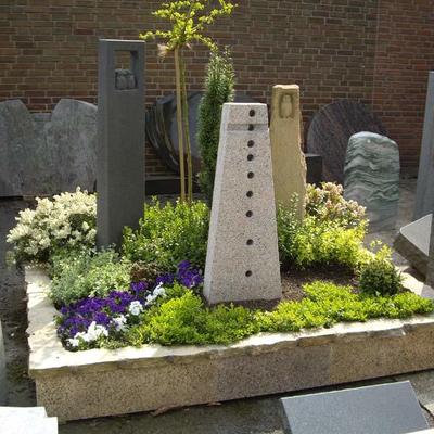 Referenzen - Grabsteine und Grabplatten